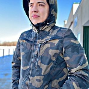 Meet your Posher, Erick